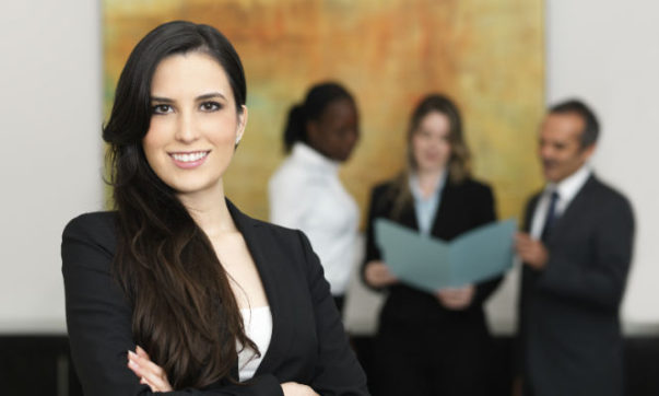 Cuando las mujeres mandan… ¿son más productivas las empresas?